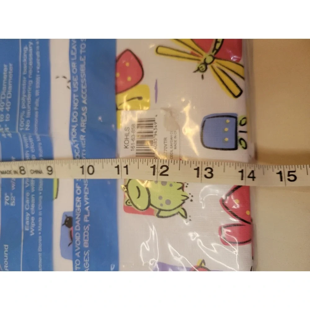 Summer Living Round 70 Flannel Backed Vinyl Tablecloth Garden Insect Frog Bee